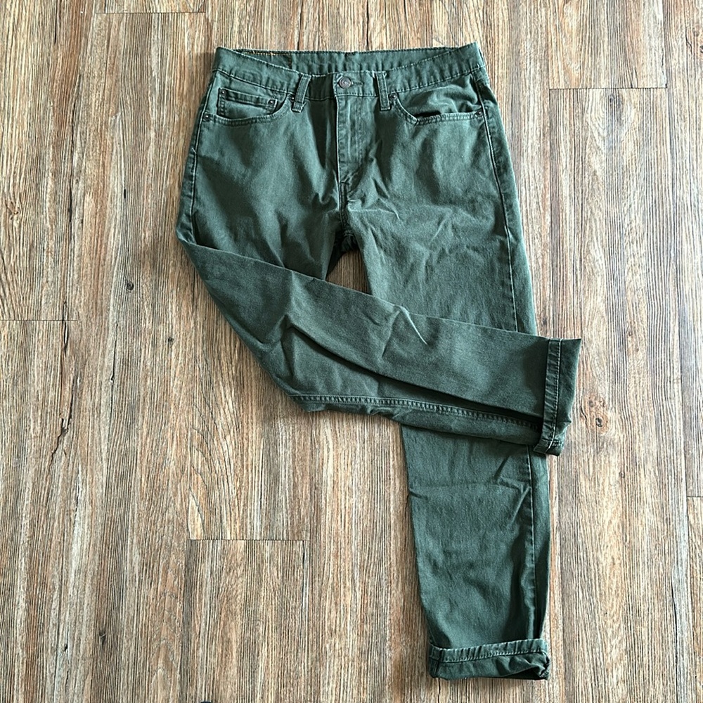 🔥🔥Levi’s 502 jeans🔥🔥